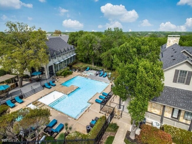 Building Photo - 1 br, 1 bath Condo - 2701 N Grapevine Mill...