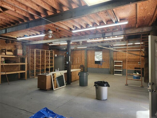 Building Photo - 1174 Old Prattville Rd