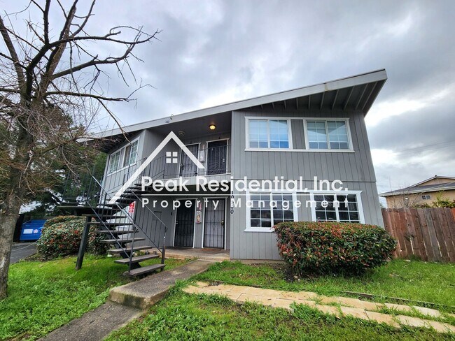 Building Photo - Croetto10540