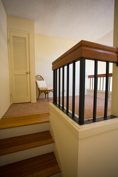 Building Photo - 4060 Rosenda Ct