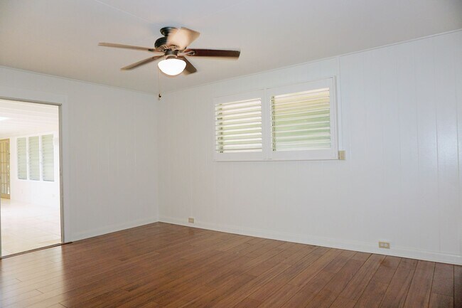 Building Photo - Spacious, Pet Friendly House Near Kailua B...
