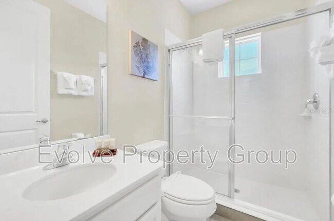 Building Photo - 1449 Fairview Cir