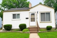 Building Photo - 27392 Osmun St