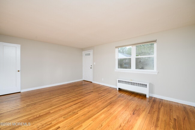 Building Photo - 66 Manor Dr
