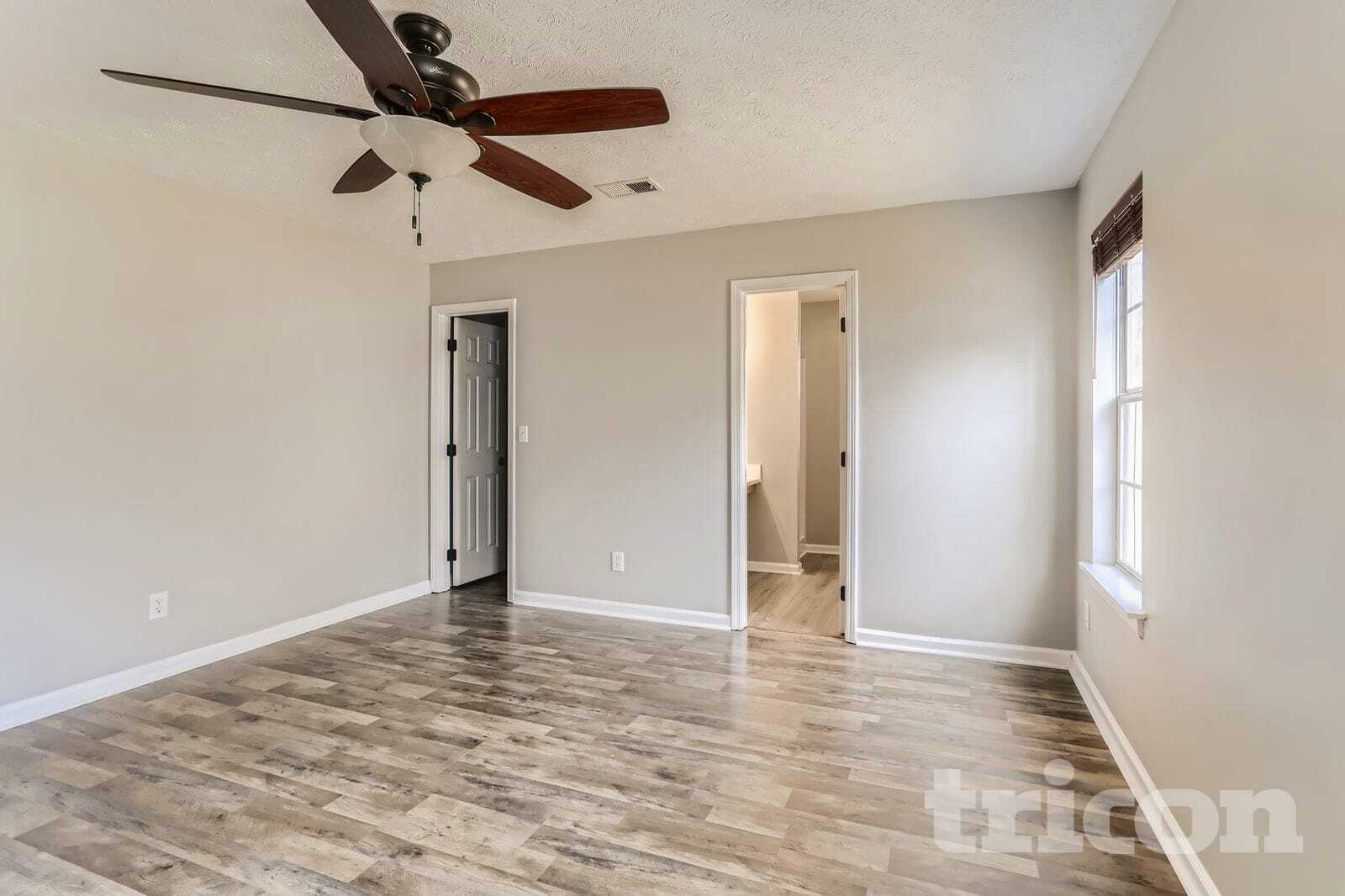 Building Photo - 270 Hayward Ln