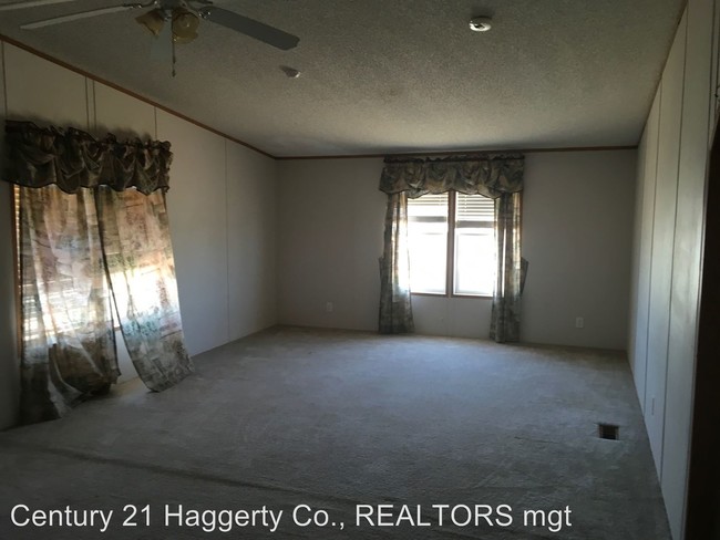 Building Photo - 4 br, 2 bath House - 1045 Garrell Lane