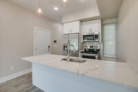 Building Photo - 2015 N College Ave