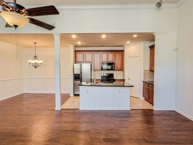 Building Photo - 3611 Cedar Flats Ln