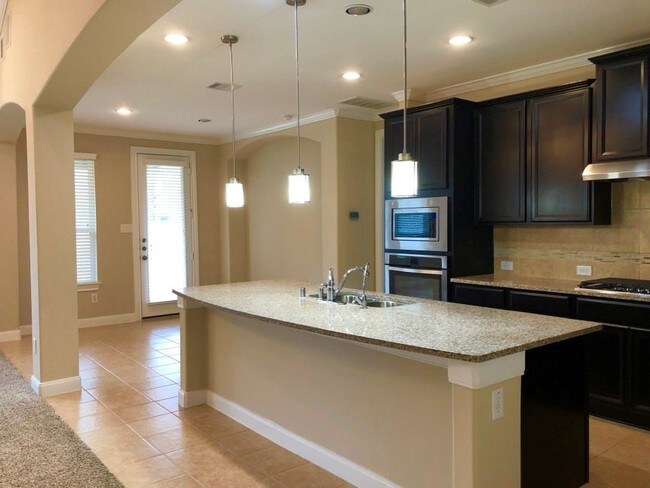 Building Photo - 3022 Rocky Canyon Dr