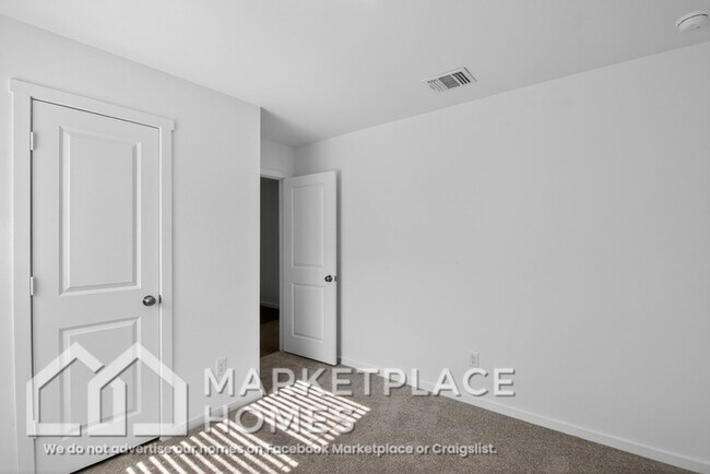 Building Photo - 9721 NW 124th St
