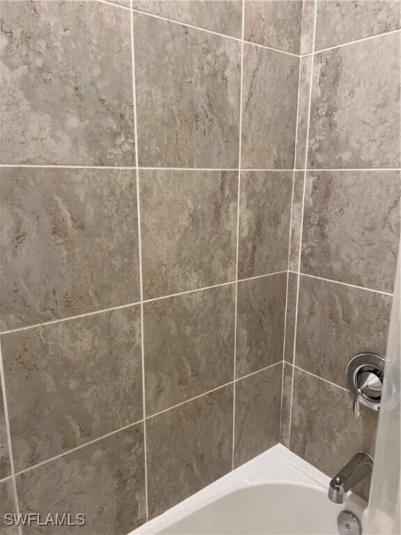 Building Photo - 4163 Bluegrass Dr