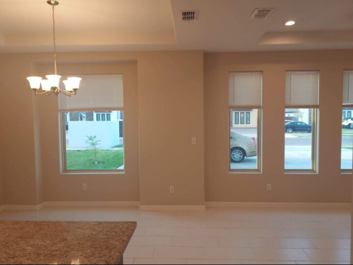 Building Photo - 210 Fig Dr