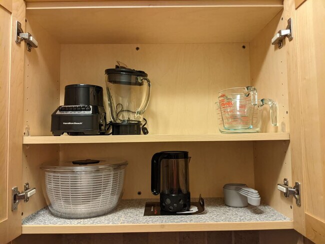 Building Photo - 248 Market St