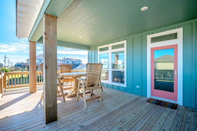 Building Photo - 943 Gulf Shores Dr