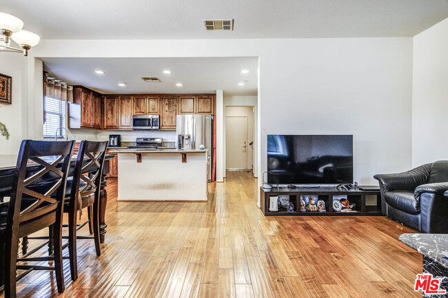 Building Photo - 20421 Paseo Altisse