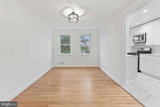 Building Photo - 1667 Hardwick Rd