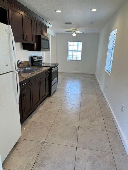 Building Photo - 1442 NW 61st St