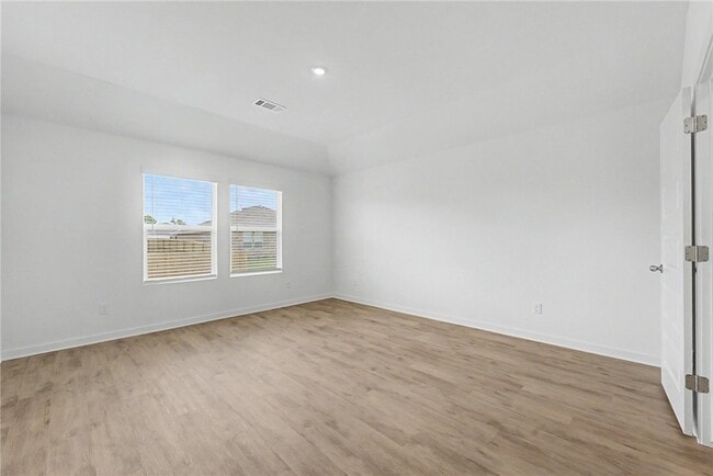 Building Photo - 3070 Rosalee Ln