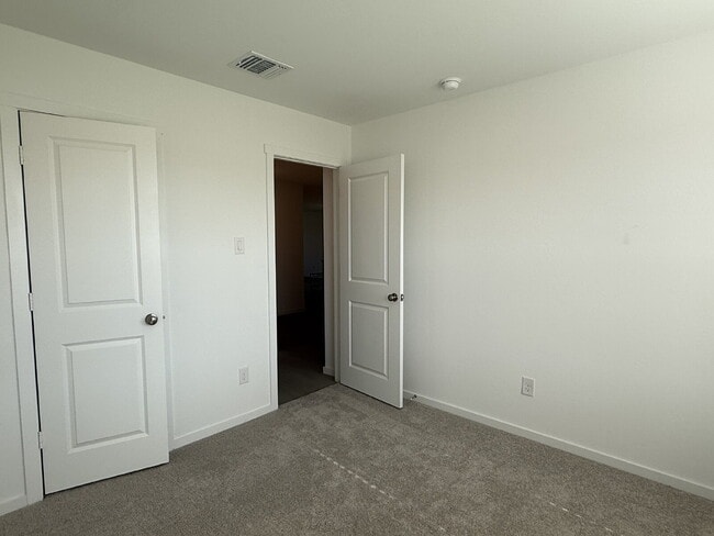 Building Photo - New construction 3 bedroom
