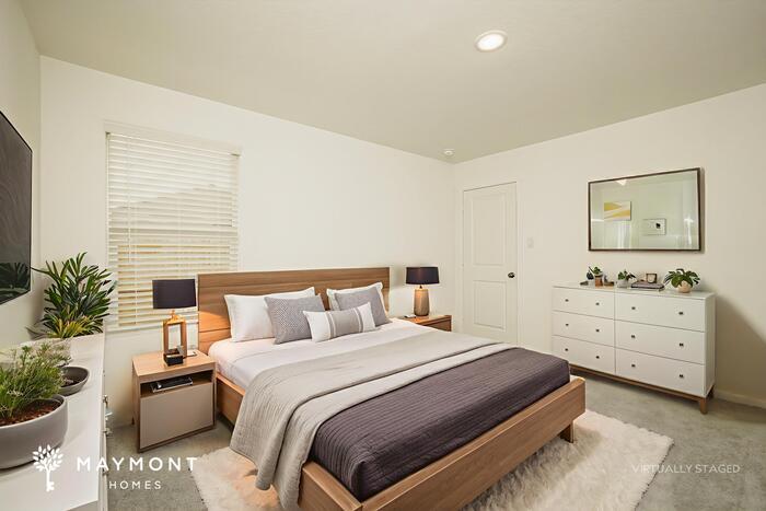 Building Photo - 2420 Shady Grv