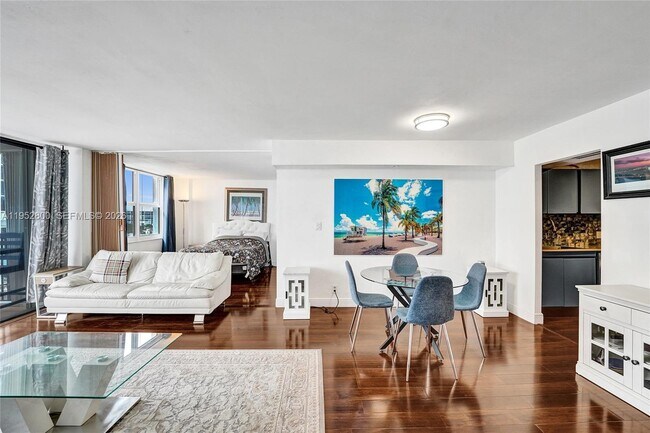 Building Photo - 2201 S Ocean Dr