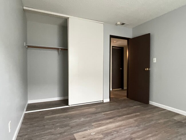 Building Photo - Carson Park Condominium (Downstairs)