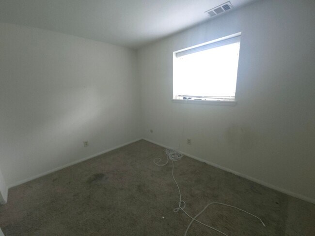 Building Photo - 4 Bedroom Home in Broomfield