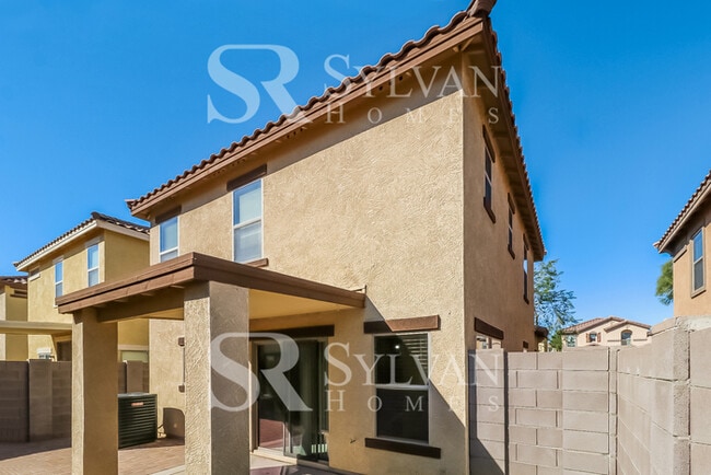 Building Photo - Coming HOME never felt so good!