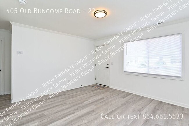 Building Photo - 405 Old Buncombe Rd