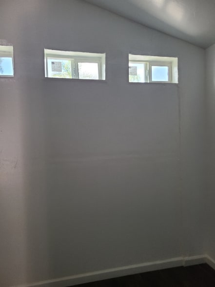 Building Photo - 4016 Wabash Ave