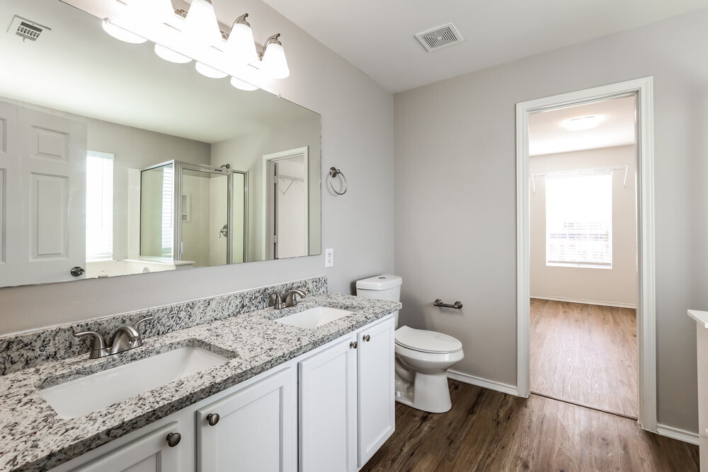 Building Photo - 1619 Spice Spg