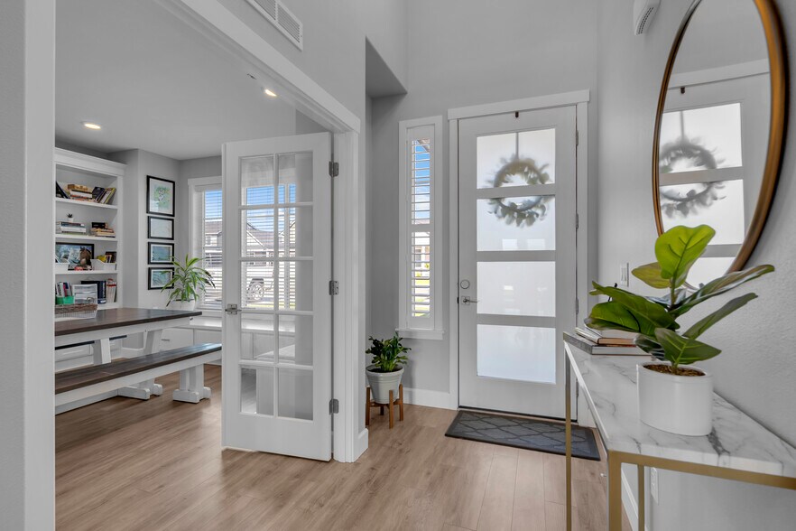 Building Photo - 2613 Morris Ave