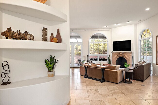 Building Photo - 36 W Dove Wing Dr