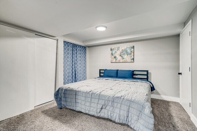 Building Photo - 3110 Mowry Pl