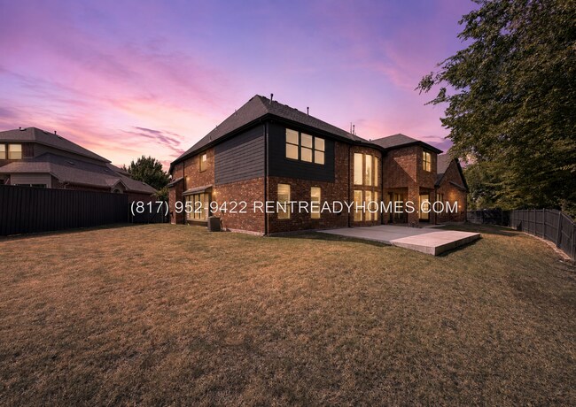 Building Photo - 1750 Greenwood Ct