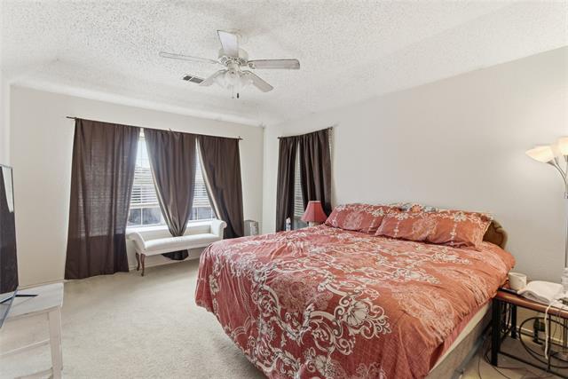 Building Photo - 1701 Creekway Dr