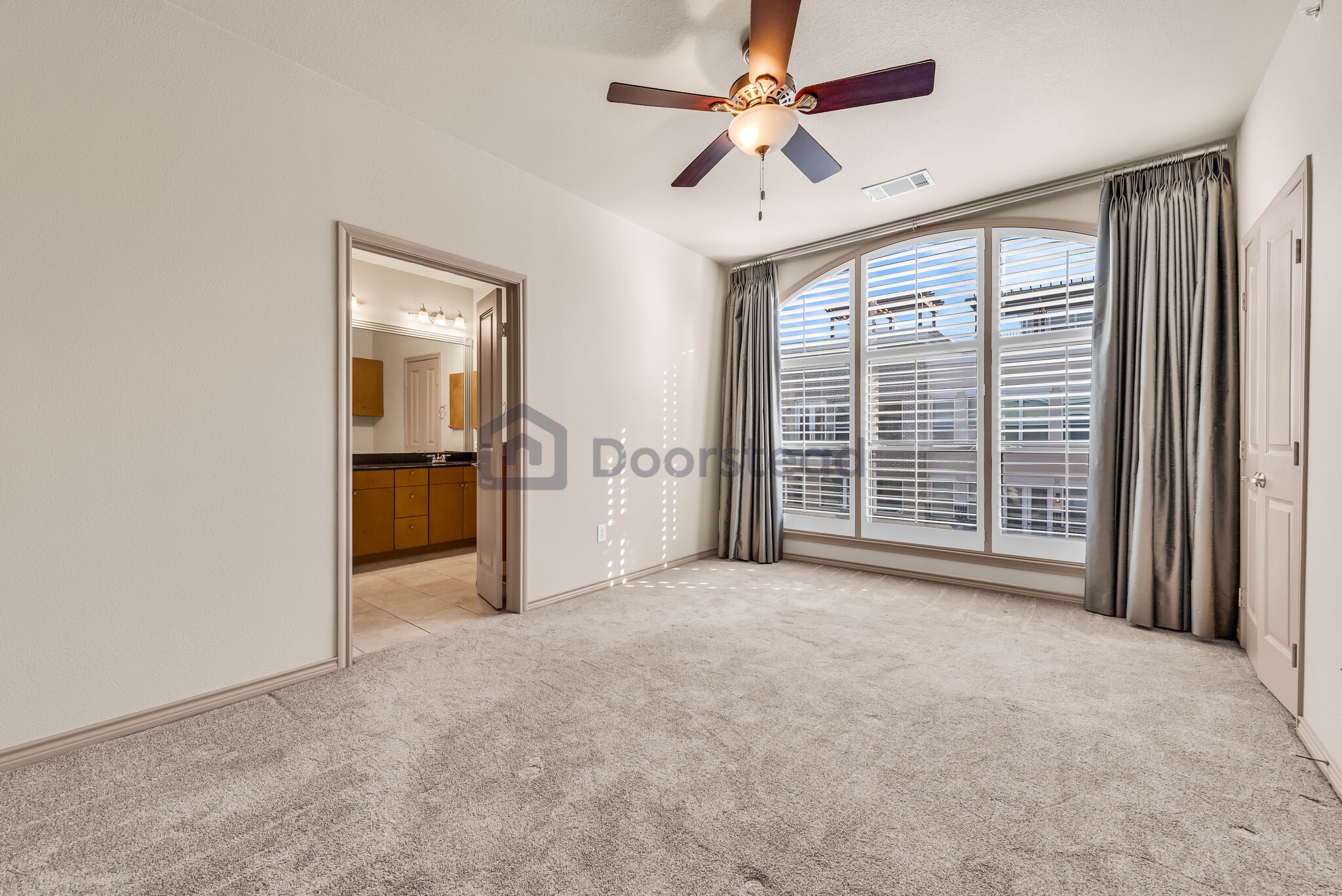 Building Photo - 1207 Beaconsfield Ln