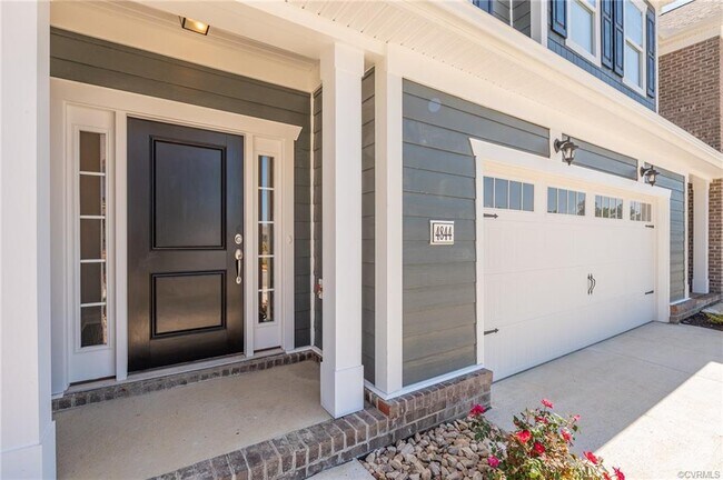 Building Photo - 4844 Wild Horse Ln