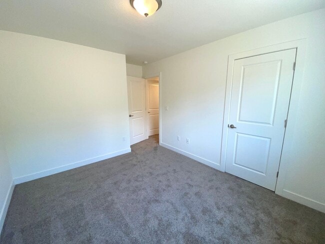 Building Photo - 1228 Wild Oak Ct