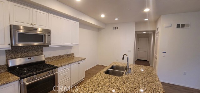 Building Photo - 584 Orlando Ct