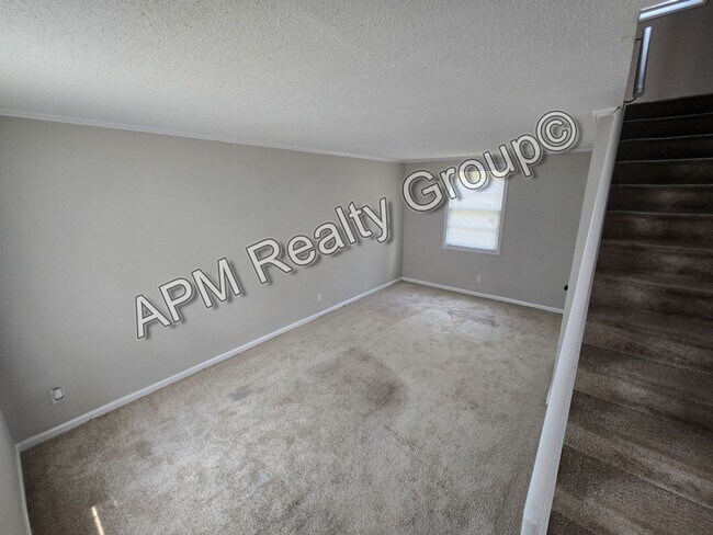 Building Photo - 320 S Beltline Blvd
