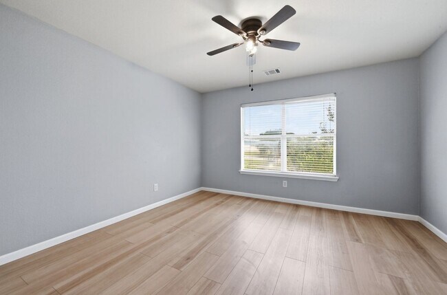 Building Photo - 2700 Cradle Rock Trl