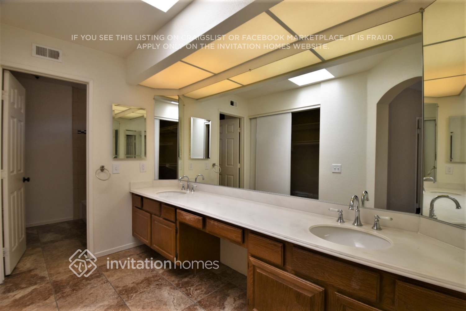 Building Photo - 3100 Regency Way