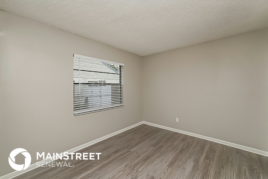 Building Photo - 2608 Hampton Park Pl