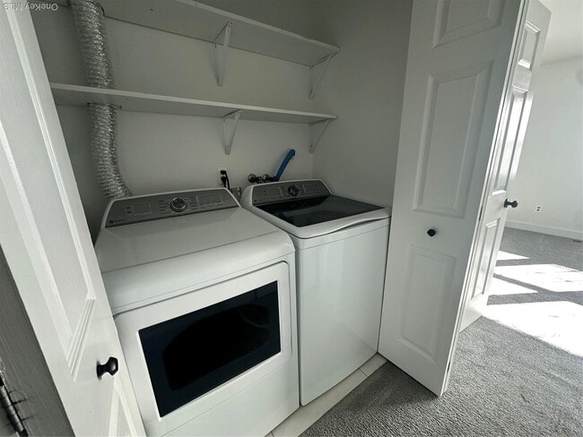 Building Photo - 276 Temple Hill Rd