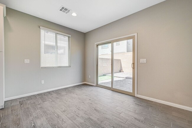 Building Photo - MODERN 2 Story, 3 Bedroom Home near Aliante!