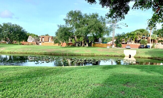 Building Photo - 4212 Palm Bay Cir