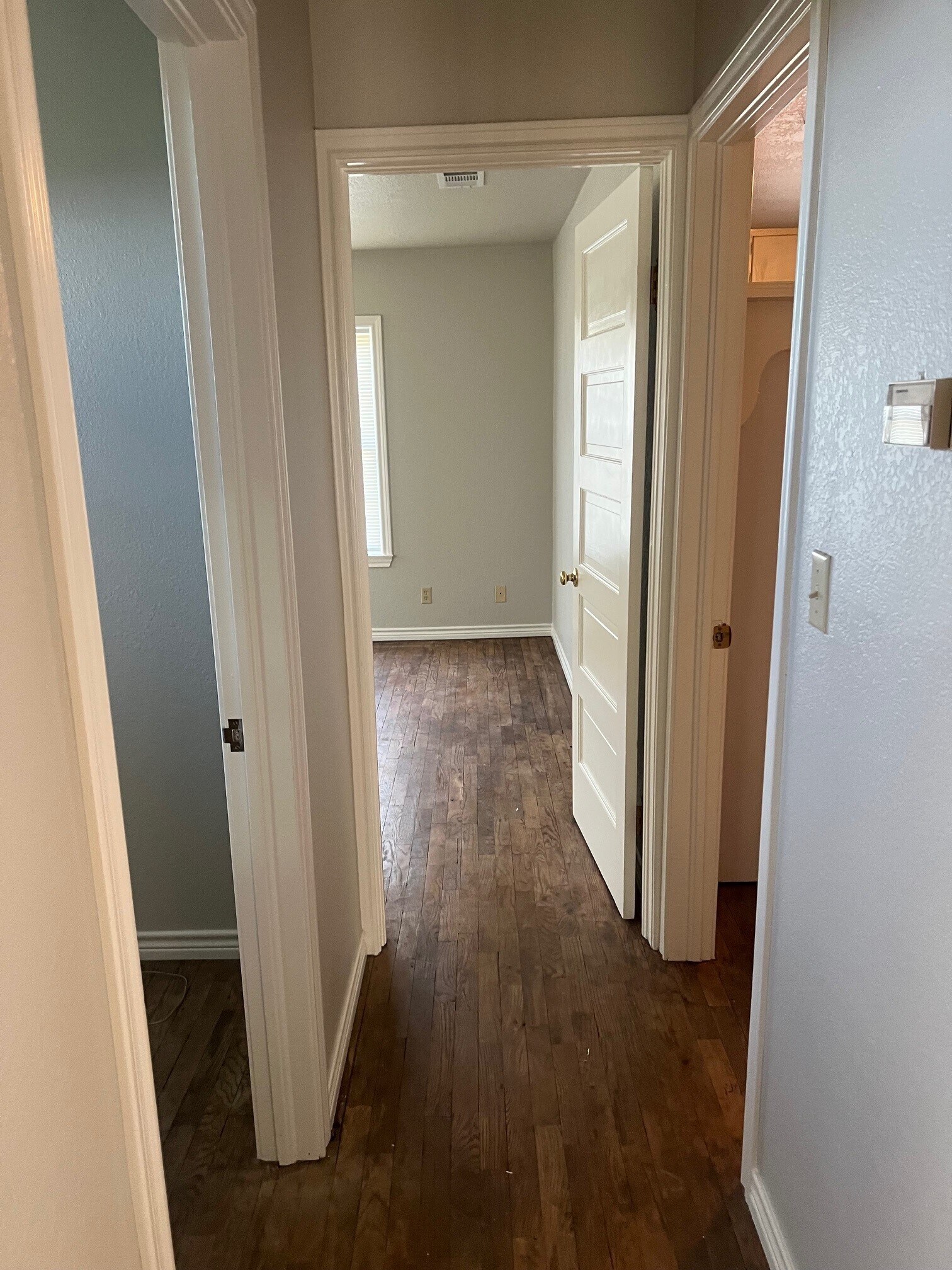 Entrance to Living room - bathroom on left - 2686 FM 1198