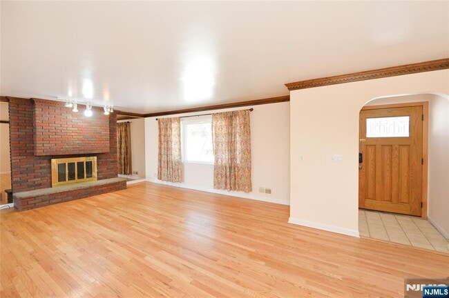 Building Photo - 79 Grand St