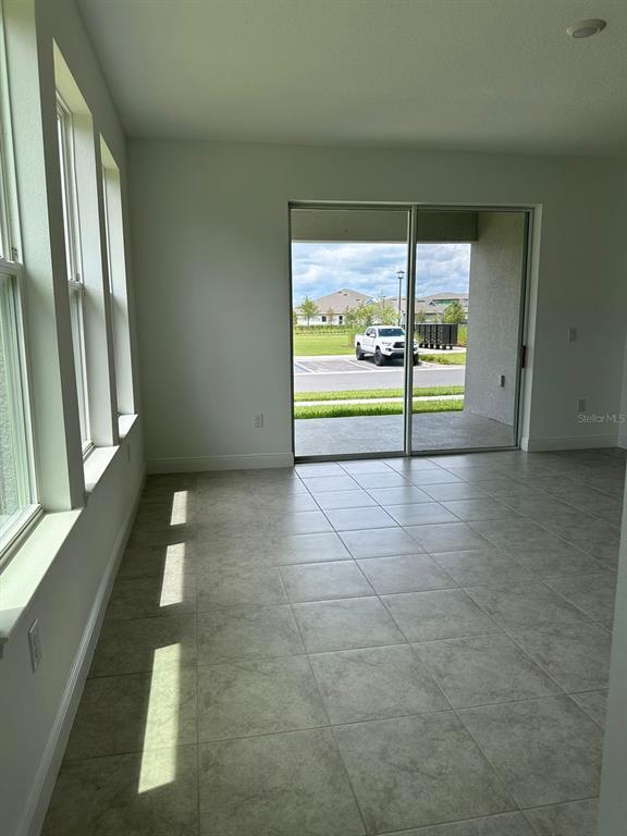 Building Photo - 19044 Blueleaf St